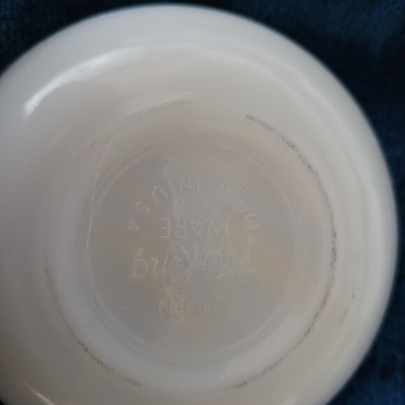 Vintage Fire King Golden Wheat Dishes - Picture 4 of 6